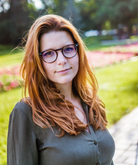 Szemenyei Eszter